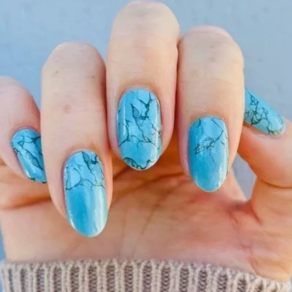 *Retired* Color Street: Mojave Turquoise | Southwestern Blue Stone Marble Frost - Picture 10 of 16